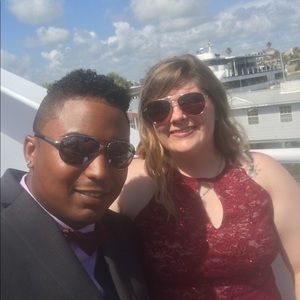 Meet your Posher, Monica